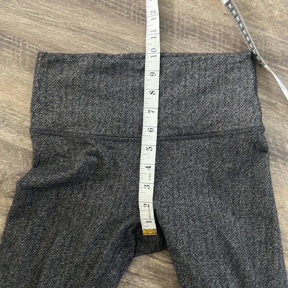 Lululemon Wunder Under Hi-Rise Tight, gray and black, sz 6 💛 - Picture 11 of 12